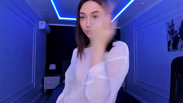 GracefulLook online show from March 13, 3:54 am