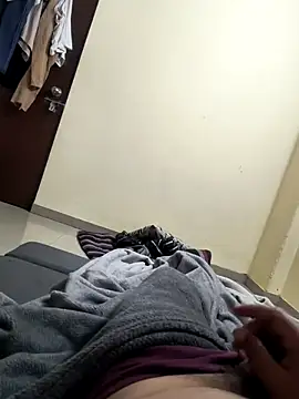 rajstrip12650 online show from February 1, 1:37 am