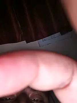 rajstrip12650 online show from December 19, 12:58 am