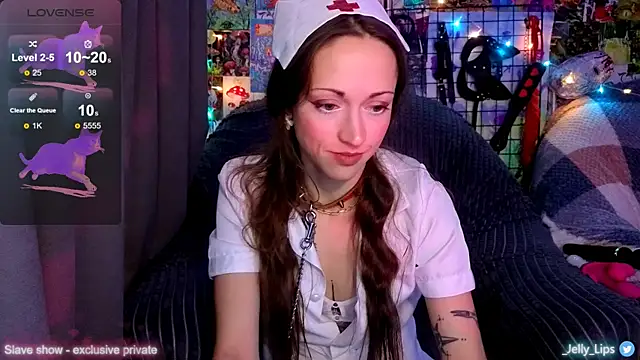 ServantBrook online show from October 4, 5:20 am