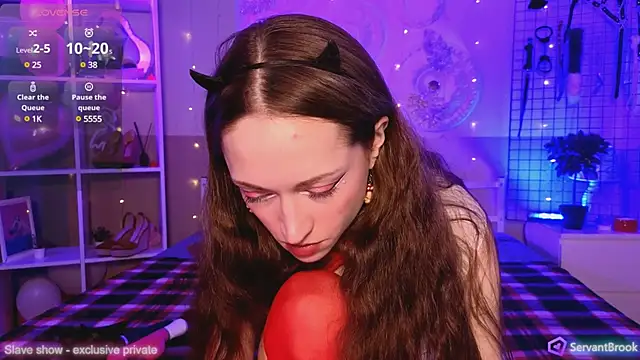 ServantBrook online show from February 25, 6:03 am