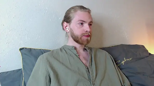 Damien Bi online show from January 27, 9:44 pm