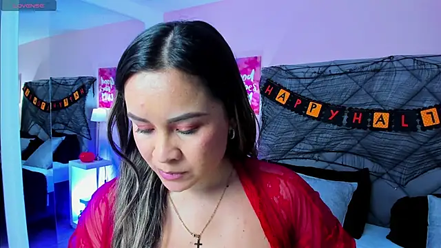 TaylorEvanss online show from October 2, 7:50 pm