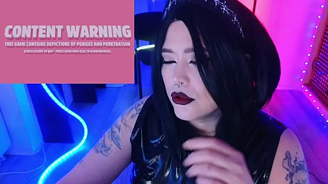 wickedxqueen online show from July 1, 9:26 pm