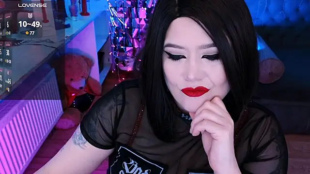 wickedxqueen online show from February 11, 6:19 am