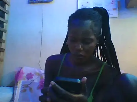 Snapshot of Slender-simple1 chatting on November 6, 1:59 pm Slender-simple1 online show from November 6, 1:59 pm