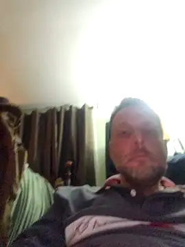 Snapshot of PhoenixFir1976 chatting on February 8, 8:31 am PhoenixFir1976 online show from February 8, 8:31 am