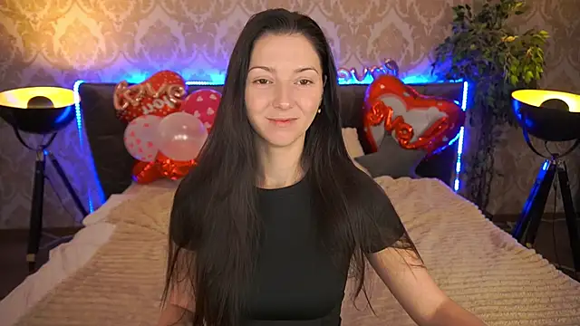 Snapshot of EmilyHalls chatting on February 15, 7:06 am EmilyHalls online show from February 15, 7:06 am