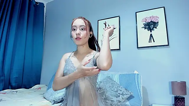 Estrella Duran online show from March 15, 3:19 pm