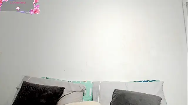 Estrella Duran online show from March 18, 10:48 pm