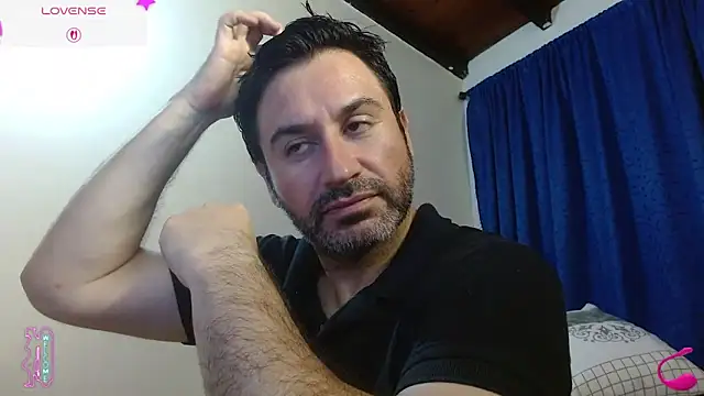 rodrher81 online show from April 14, 2:05 am