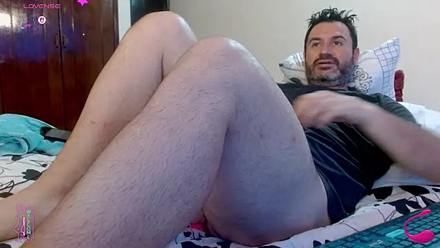 rodrher81 online show from May 7, 3:26 pm