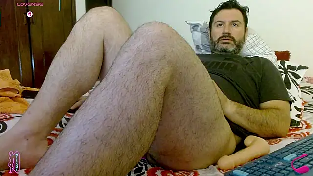 Snapshot of rodrher81 chatting on June 9, 11:17 pm rodrher81 online show from June 9, 11:17 pm