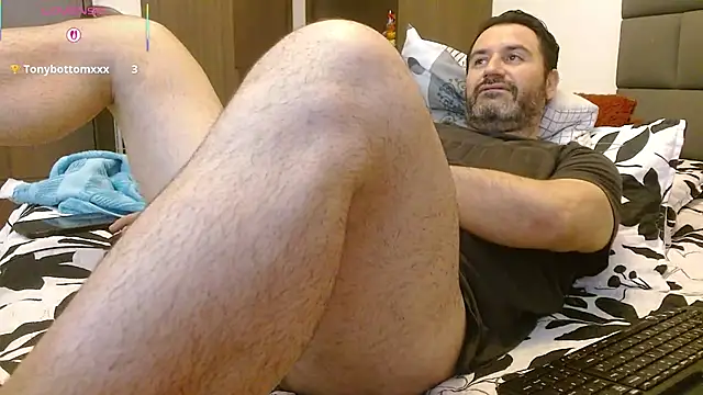 Snapshot of rodrher81 chatting on November 27, 11:54 am rodrher81 online show from November 27, 11:54 am