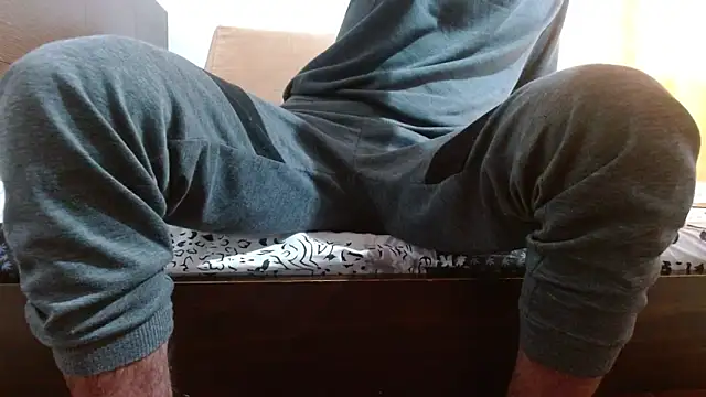 JohanyLatino online show from March 19, 11:32 am