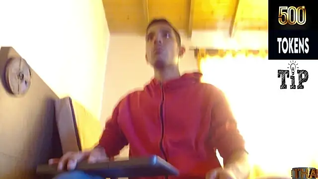 JohanyLatino online show from April 9, 10:05 pm