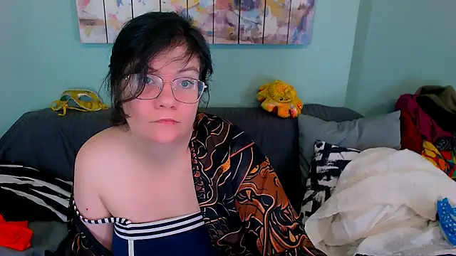 EverlyRays online show from April 9, 7:31 pm