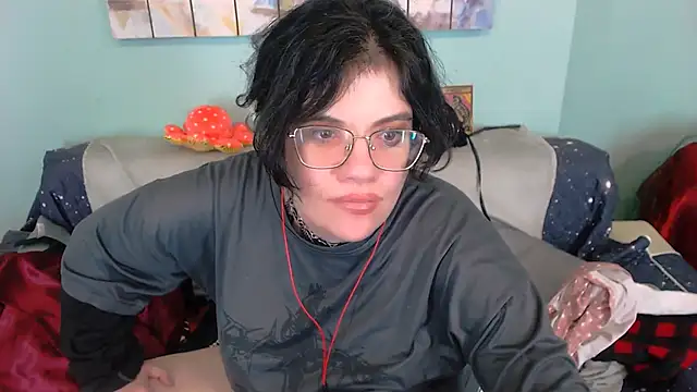 EverlyRays online show from December 21, 8:53 pm