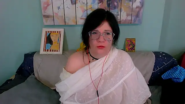 EverlyRays online show from February 7, 3:58 am