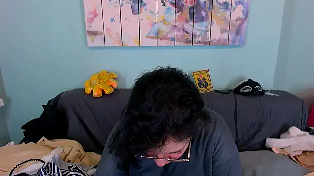 EverlyRays online show from March 13, 4:23 pm