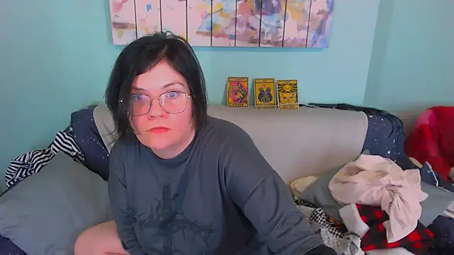 EverlyRays online show from February 15, 7:57 pm