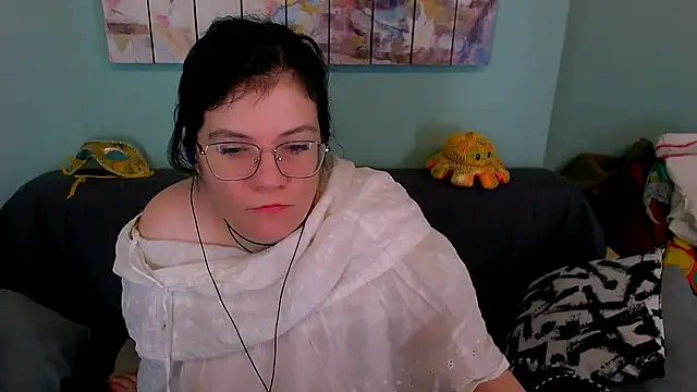 EverlyRays online show from April 15, 2:28 am