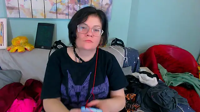 EverlyRays online show from January 18, 6:33 pm