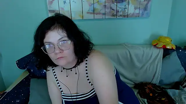 Snapshot of EverlyRays chatting on July 18, 11:02 pm EverlyRays online show from July 18, 11:02 pm