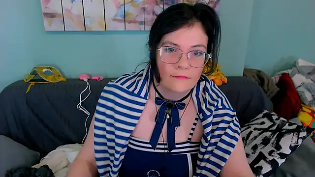 EverlyRays online show from April 17, 7:22 am