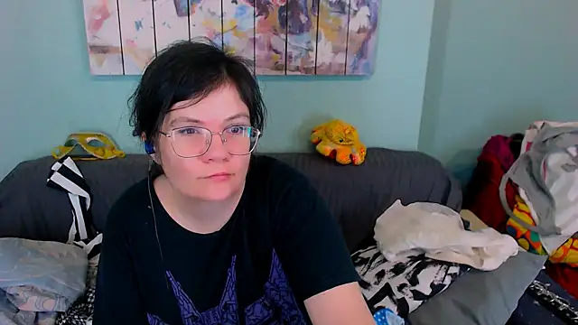 EverlyRays online show from April 11, 11:52 pm