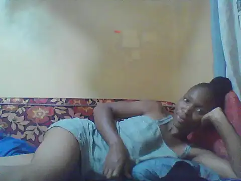 Snapshot of Smillie_prety chatting on June 9, 6:53 pm Smillie prety online show from June 9, 6:53 pm