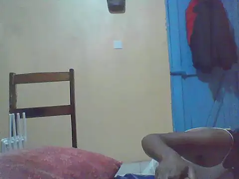 Snapshot of Smillie_prety chatting on July 10, 5:40 am Smillie prety online show from July 10, 5:40 am
