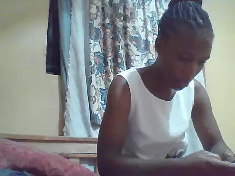 Snapshot of Smillie_prety chatting on July 5, 5:42 pm Smillie prety online show from July 5, 5:42 pm