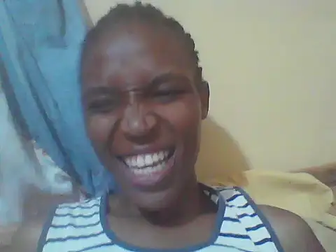 Smillie prety online show from April 13, 3:49 pm