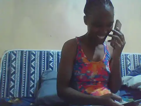 Smillie prety online show from April 2, 4:57 pm