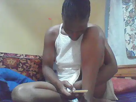 Snapshot of Smillie_prety chatting on June 16, 6:46 am Smillie prety online show from June 16, 6:46 am