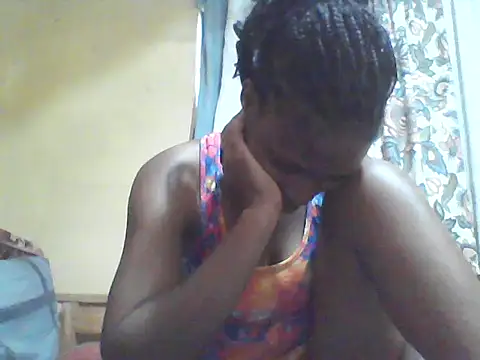 Snapshot of Smillie_prety chatting on July 17, 4:10 am Smillie prety online show from July 17, 4:10 am