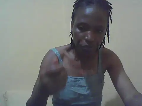 Snapshot of Smillie_prety chatting on November 10, 9:03 am Smillie prety online show from November 10, 9:03 am