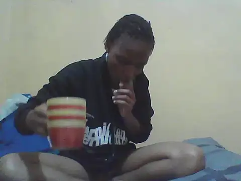 Smillie prety online show from March 2, 6:03 am