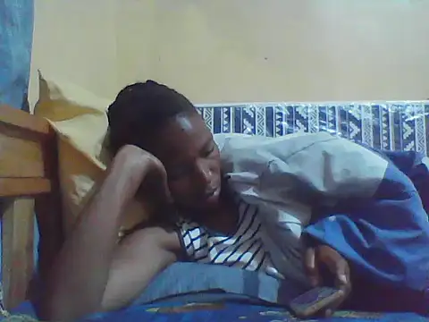Smillie prety online show from May 16, 3:27 am