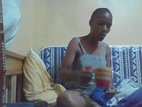 Smillie prety online show from March 26, 5:06 am