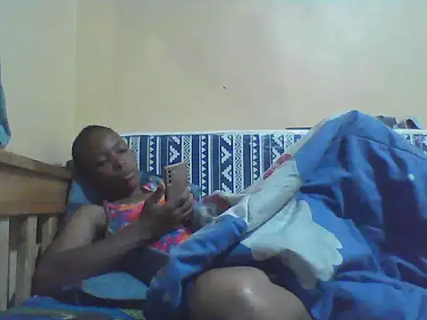 Smillie prety online show from April 2, 4:08 am