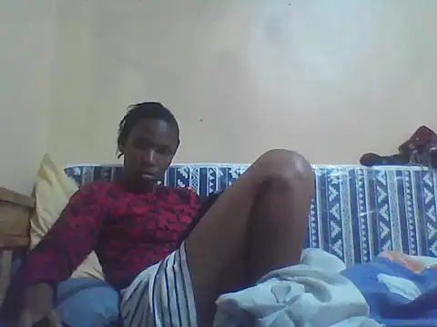 Smillie prety online show from May 13, 6:04 pm
