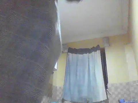 Snapshot of Smillie_prety chatting on November 2, 4:23 pm Smillie prety online show from November 2, 4:23 pm