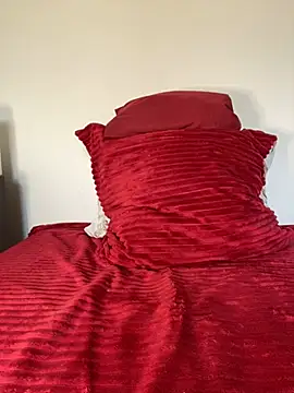 AlisaaRose online show from February 25, 8:14 am