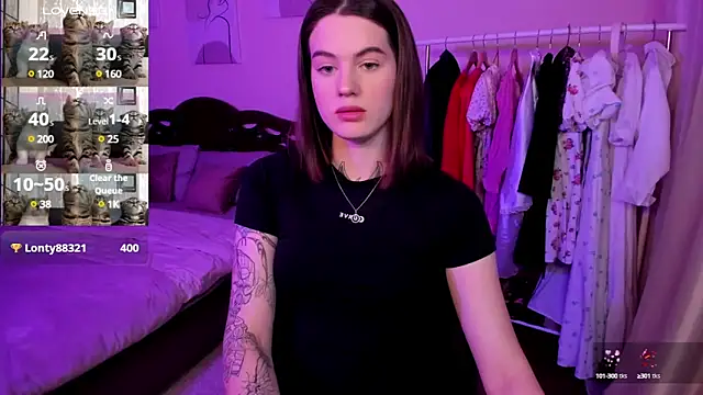 Snapshot of NikkieKatty chatting on January 26, 8:23 pm NikkieKatty online show from January 26, 8:23 pm