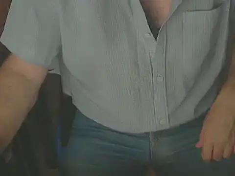Snapshot of angelgarcia269 chatting on March 8, 11:05 am angelgarcia269 online show from March 8, 11:05 am