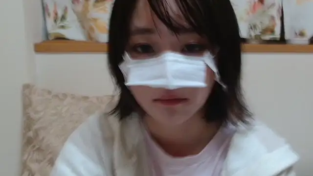 Snapshot of liliyRiSAcha-n chatting on December 3, 7:08 am liliyRiSAcha-n online show from December 3, 7:08 am