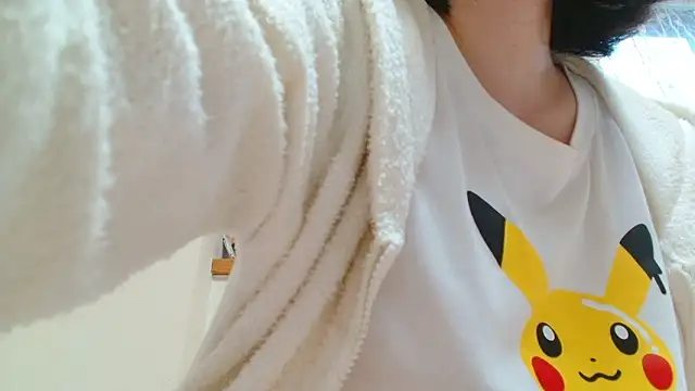 Snapshot of liliyRiSAcha-n chatting on March 4, 7:38 am liliyRiSAcha-n online show from March 4, 7:38 am