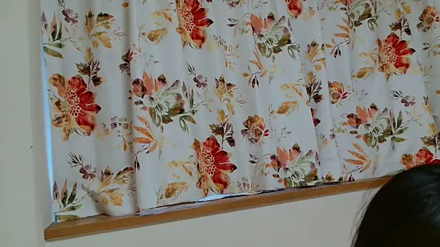 liliyRiSAcha-n online show from March 6, 7:14 am